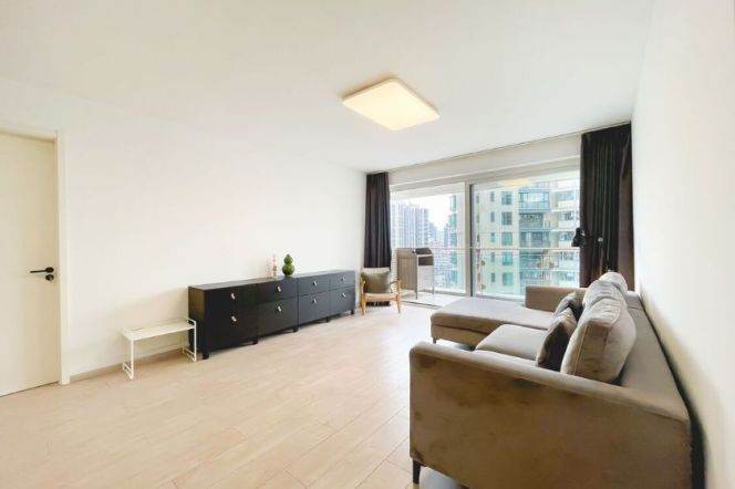 modern 3brs floor heating open balcony nice view in most popular compound Xujiahui