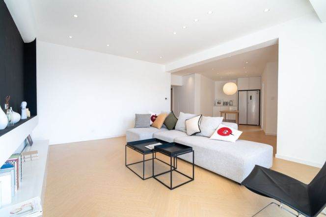 High-floor 3-Bedroom Apartment   Top Floor View | Complete Home Amenities | 