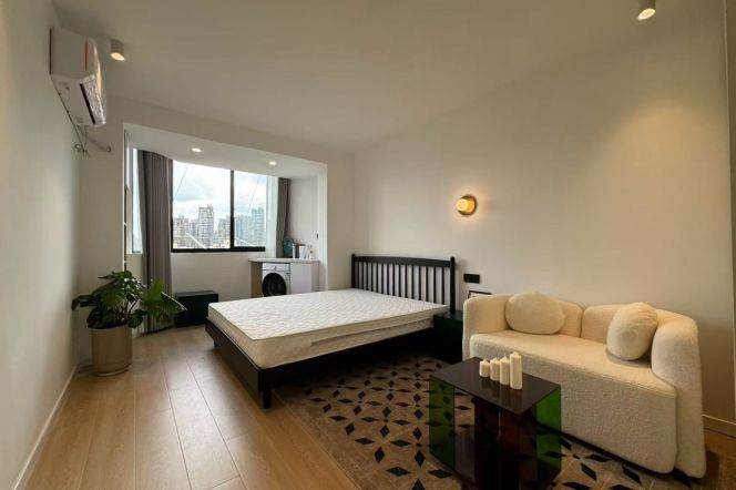 6.5k Brand new 1Br with floor heating Nr Zhenping Rd.line3/4/7