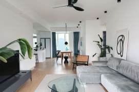 Luxury 3-Bedroom Scenic Residence | West Nanjing Road Jing'an