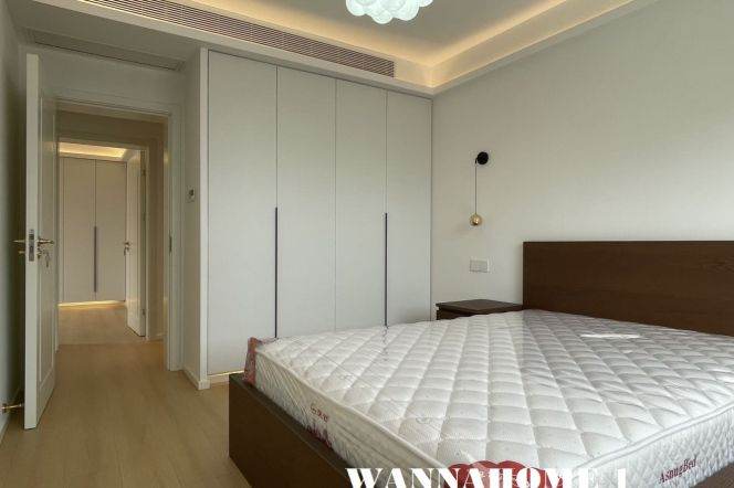 Green Compound+SpaciousNew&Bright 3Bdrs 1Bath Apt+L14 Wu Ding Rd+Stunning View 