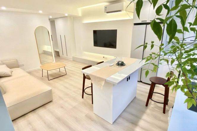 Elevator 1br-Tianyaoqiao Road - 2 minutes to Line 4 - Shanghai Stadium