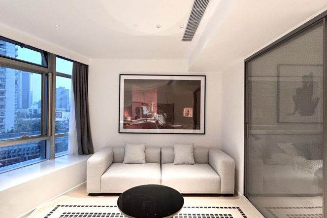 Modern 1br apt with floor heating @West Nanjing rd   Line 2/12/13  