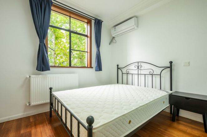 Nice 2BR 2bath APT Wall heating nr Shanxi(s) Rd 14.8k
