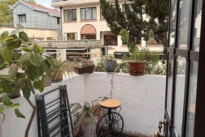 Cozy house in the Wukanglu