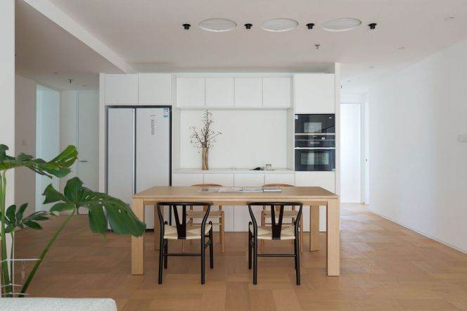 Laoximen  Luxury 4-Bedroom Apartment   Exquisite Decoration |  | Convenient Metro Access