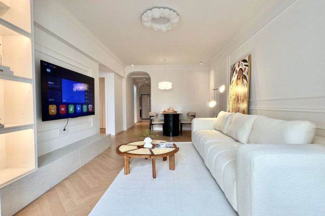 Beautiful 2bedrooms elevator apt+heating+central AC+oven@Wuding Rd