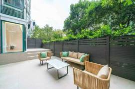   60㎡ Private CourtyardSpacious  Xuhui   60㎡ Private Courtyard
