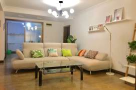 Big room with balcony near hanzhong rd, m-lines1/12/13, for short term only