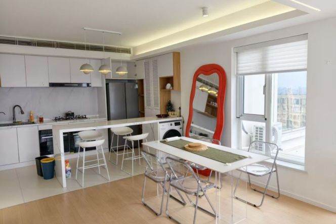 Great view 2Brs/2Lrs/2Bts apt nr Xujiahui,M1/9/11