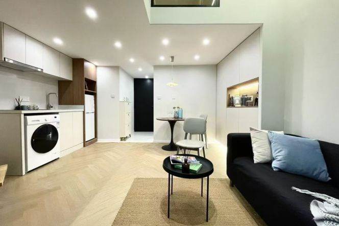 Elevator: 1BR – Service apartment; 6 minutes to Line 14 – Wuding Road