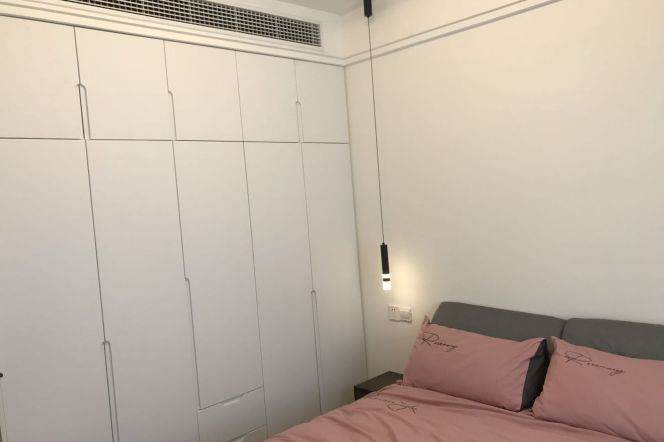 14.5k Clean 2Br 2Bathr with floor heating Nr Xujiahui line1/9/11