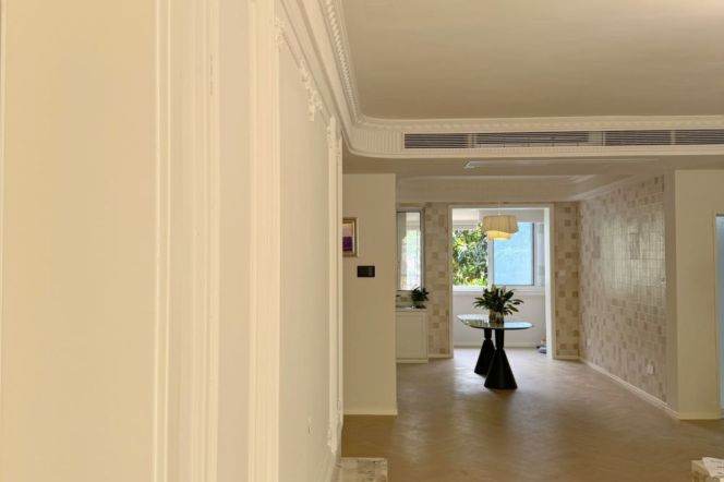 3 Brs, 2 Baths with Yard/Floor heating/Central ac/Dryer, 140 sqm @ Lianhua metro L1