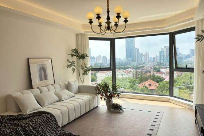 brand new big 2brs floor heating near IAPM line 1,10,12 and many nice restaurants 