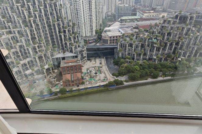Suzhou creek view, 4Br 2Ba 160Sqm, Zhongtan rd., L3/4