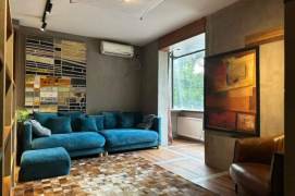 1 br near L10/L11 jiaotong uni station