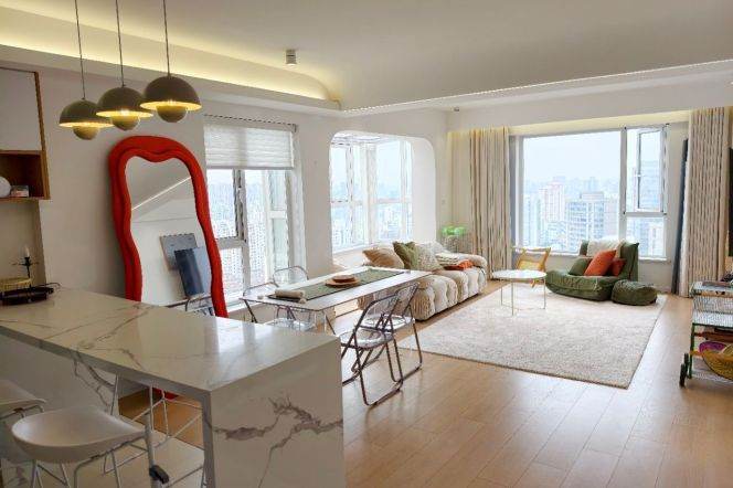  2BR 2baths penthouse nr Hongqiao Rd &Xujiahui CBD