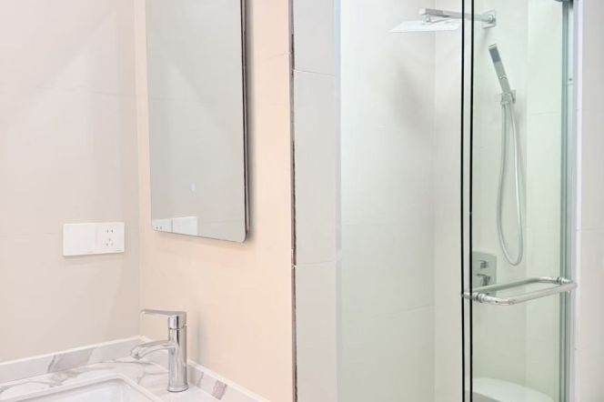 jiangsu rd station one bedroom