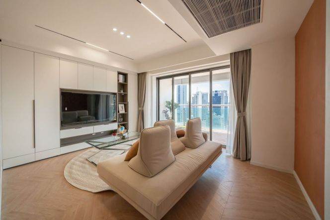 modern big 2brs floor heating open balcony nice view near line 2,12,13 Taikoo Hui
