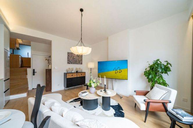 Nice 2br/1bt Apt close to Jing'an Temple
