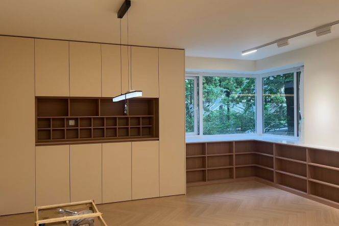 2 Brs, 2 Baths, Floor heating/Central ac/Dish washer, 110 sqm @ Jiashan metro L9&12