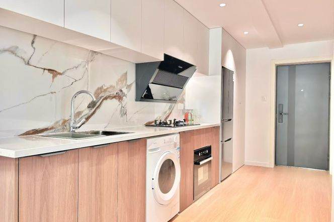 Bright 1br Nr Shanghai stadium M4