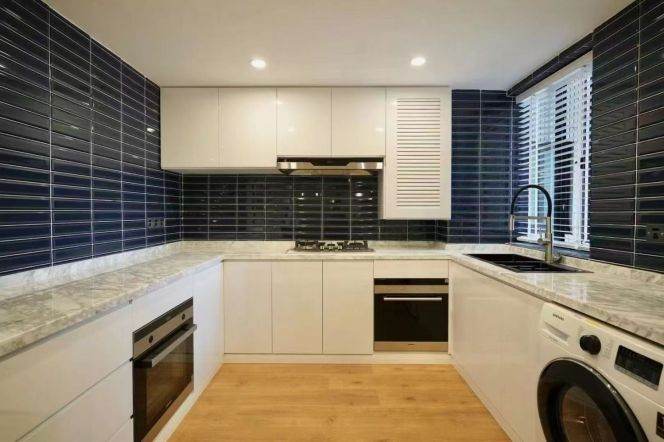 Modern 2brs/100sqm & balcony/oven/elevator @Wuding Rd & Line14
