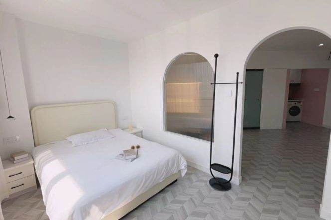 Spacious-Fashion-lift-1Br-Nr Huadong Jiaotong uni-Caoyang rd/Putuo area/L3/4/11/13/14