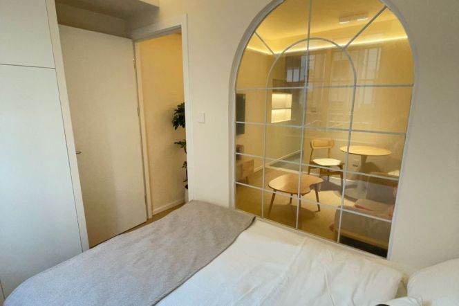 High value/modern 1br 1lr/with central AC/bright room,Hongqiao rd@L3/4/10