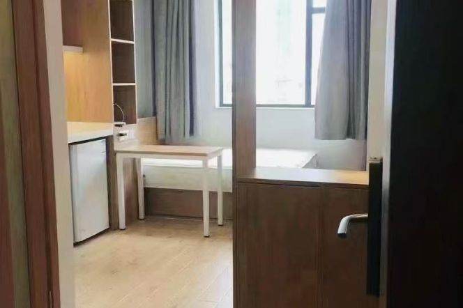 1Studio near line 18 Shanghai Uni of Finance and Economis can long and short term lease