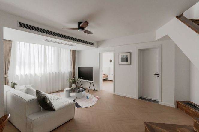 modern duplex 3brs floor heating nice view near Jing an temple and Jiang su road metro 22K