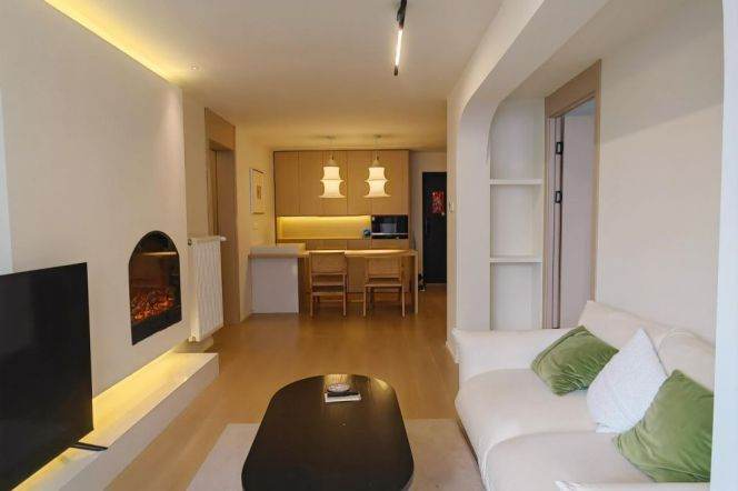 Modern Stylish 2 br with wall-heating,easy to L10/11 JiaoTong University St.