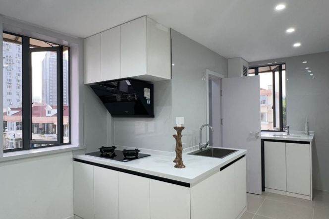 Caobao rd/Modern 1br 1lr/cozy&clean/bright room/Great value