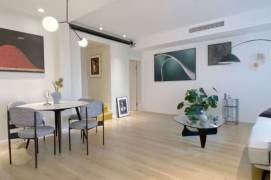 Loushanguan rd/elevator 2br 2baths/big living room/bright room,@L15/2