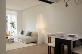 Brilliant City -modern 1 bed - nice view - elevator- suzhou river -line 3/4/7 Zhenping road 