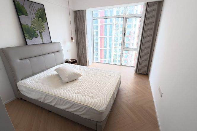 Near Suzhou creek, 3Br 2Ba 1Balcony 155Sqm,Longde road, L11/13