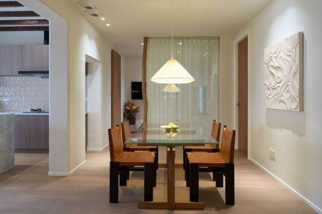 3+1BR 2TH w/ Balcony near Jing 'an Temple M7