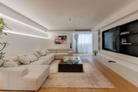 3-Bedroom Apartment |  Dapuqiao  Huangpu | 