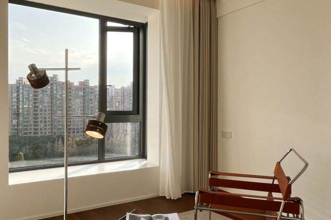 Elegant 3BR 2BA Apt w/Outdoor Balcony in Xiangmei Garden/Century Park