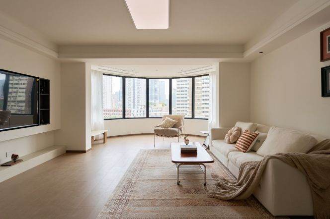 Brand New 4-Bedroom Apartment | people square  