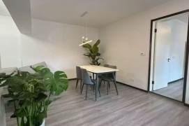Modern&Spacious Elevator 3Bdrs 2Baths Apt+Hua Shan Rd+Ulumuqi Rd+L2/7/14 Jing An Temple