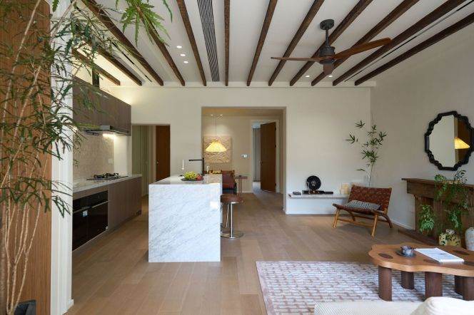 3+1BR 2TH w/ Balcony near Jing 'an Temple M7