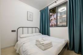 Cozy 2Br on Panyu rd @ L10/11 Jiaotong university station