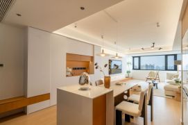 Spacious&Bright&Fabulous 3Bdrs 2Bath Apt/Stunning Su Zhou Creek View+L13 Jiang Ning Rd 