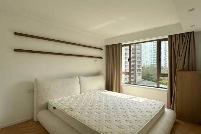 Floor heating 150sqm 2BR 2baths Shanxi(s) Rd 25k