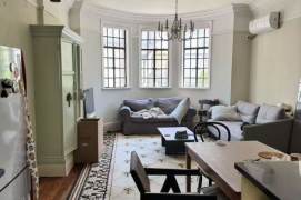 Beautiful Old house + balcony Changle Rd 12k
