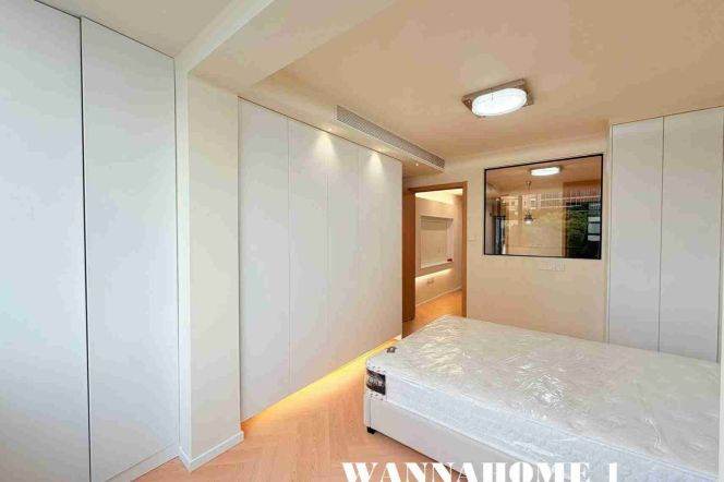 Spacious&Bright&Modern 1bdr 1Bath Apt+Large Closets+5F Walk Up+W Nanjing Rd CBD
