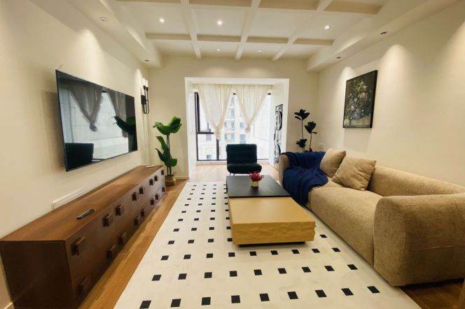 3 Brs, 2 Baths, Floor heating/Central ac/Oven/Dish washer, 130 sqm @ Wuzhong metro L15