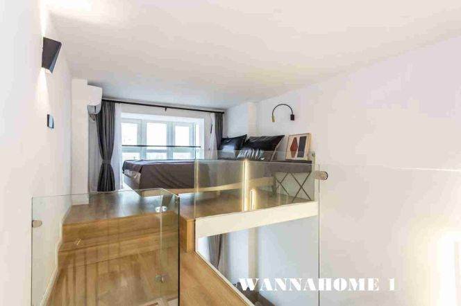 Spacious&Modern 1+1Bdrs 1Bath Apt+W Nanjing Rd CBD+Nice Building+L7 Chang Ping Rd+Su Zhou Creek