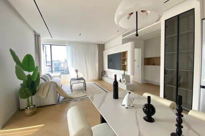 Wuning rd station two bedrooms